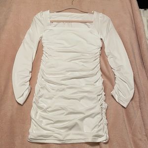 White dress (Never worn!)